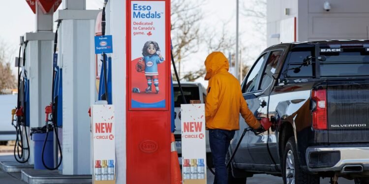 ഇന്ധന വില കൂപ്പുകുത്തി: കാനഡയിലെ പണപ്പെരുപ്പ നിരക്ക് കുറഞ്ഞു