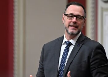 *വാക്ക് തെറ്റിച്ച് ക്യുബെക്ക് സർക്കാർ: PEQ റദ്ദാക്കിയതോടെ ആയിരക്കണക്കിന് കുടിയേറ്റക്കാർ ആശങ്കയിൽ, തെരുവിൽ പ്രതിഷേധം*