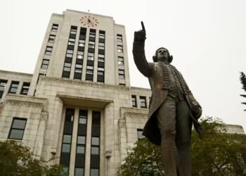 നികുതി വർദ്ധനവ് വേണ്ട: വാങ്കൂവർ സിറ്റി ഹാളിൽ 400 തസ്തികകൾ വെട്ടിക്കുറയ്ക്കും; ജീവനക്കാർക്ക് മുന്നറിയിപ്പ്!