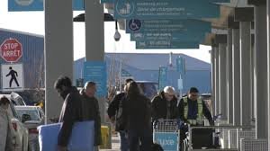 Saskatoon-Regina flights taxi