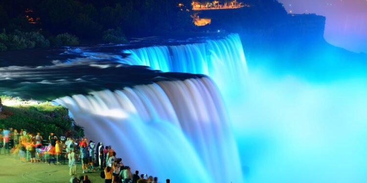 niagara-falls-illumination
