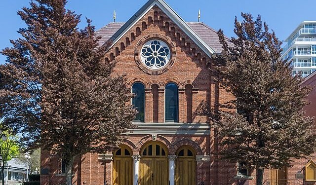 കാനഡയിൽ ജൂത സമൂഹത്തിന് നേരെ ഭീകരാക്രമണ മുന്നറിയിപ്പ്; രഹസ്യാന്വേഷണ റിപ്പോർട്ട് പുറത്ത് 1 Congregation_Emanu