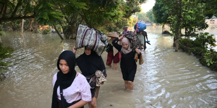 Indonesia-floods