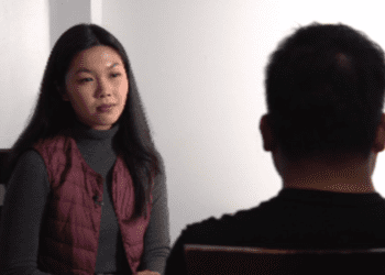 filipino-nurse-returns-to-work