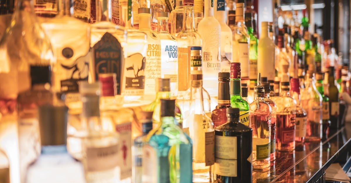 വ്യാപാര തർക്കം: യു.എസ്. മദ്യത്തോട് വ്യത്യസ്ത സമീപനവുമായി കാനഡയിലെ പ്രവിശ്യകൾ