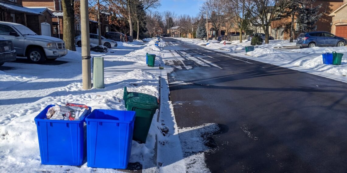 ഒട്ടാവക്കാർക്ക് ഇനി റീസൈക്ലിംഗ് കൂടുതൽ എളുപ്പം; ജനുവരി 1 മുതൽ പുതിയ മാറ്റങ്ങൾ പ്രാബല്യത്തിൽ 1 ഒട്ടാവക്കാർക്ക് ഇനി റീസൈക്ലിംഗ് കൂടുതൽ എളുപ്പം; ജനുവരി 1 മുതൽ പുതിയ മാറ്റങ്ങൾ പ്രാബല്യത്തിൽ