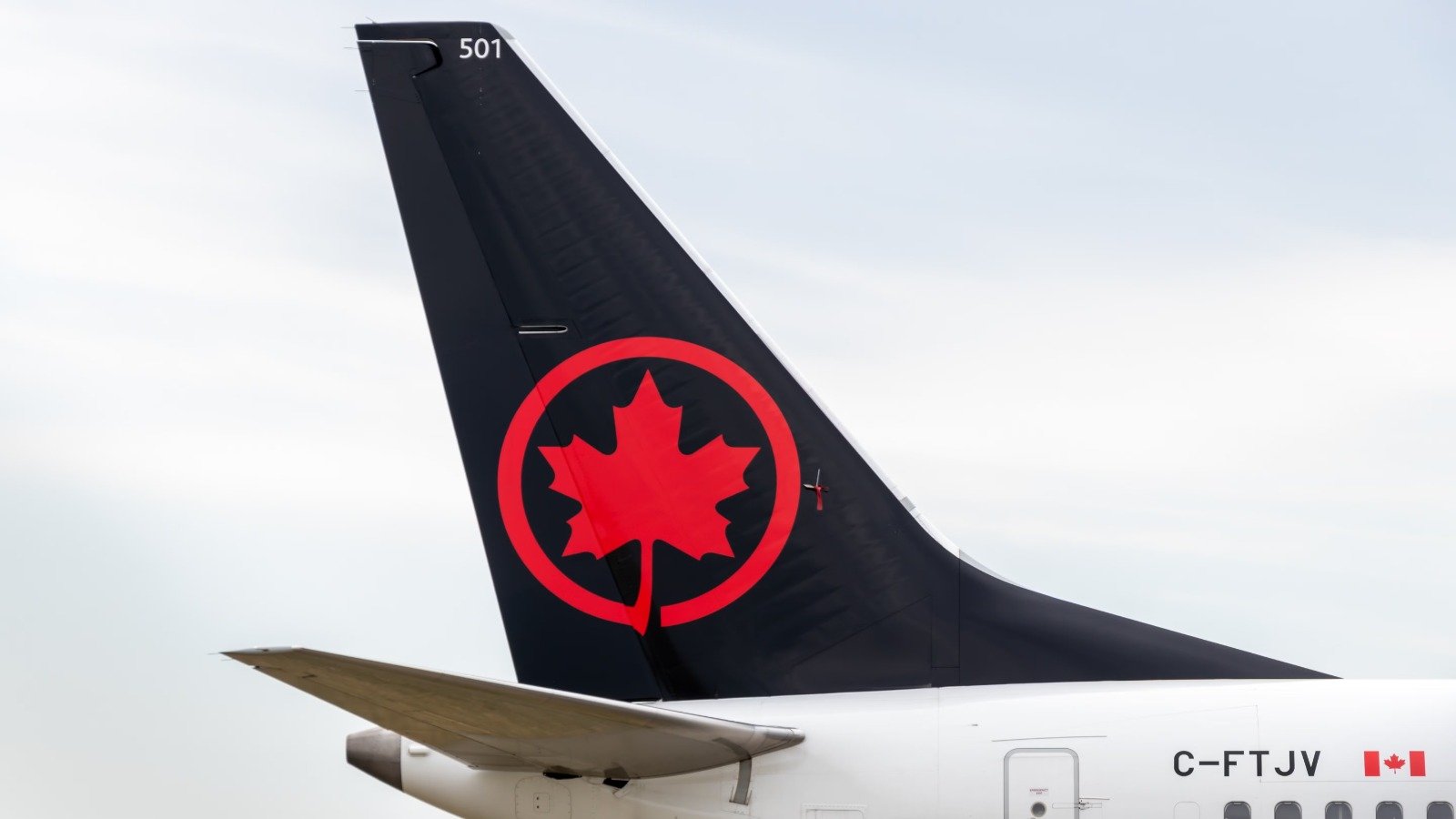 എയർ കാനഡയ്ക്ക് അനുകൂലമായി കോടതി വിധി: ലഗേജ് വൈകിയതിനുള്ള $2,000 നഷ്ടപരിഹാരം റദ്ദാക്കി