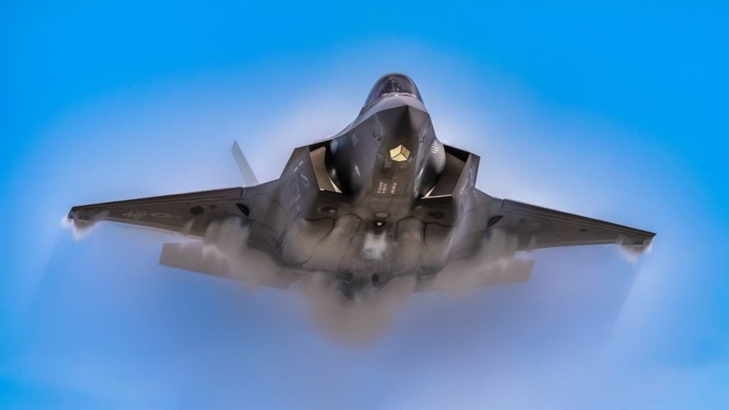 എഫ്-35 വിമാനങ്ങളുടെ രഹസ്യ രേഖകൾ മാധ്യമങ്ങൾക്ക് ചോർന്ന സംഭവം; അന്വേഷണം പ്രഖ്യാപിച്ച് കാനഡ പ്രതിരോധ മന്ത്രാലയം