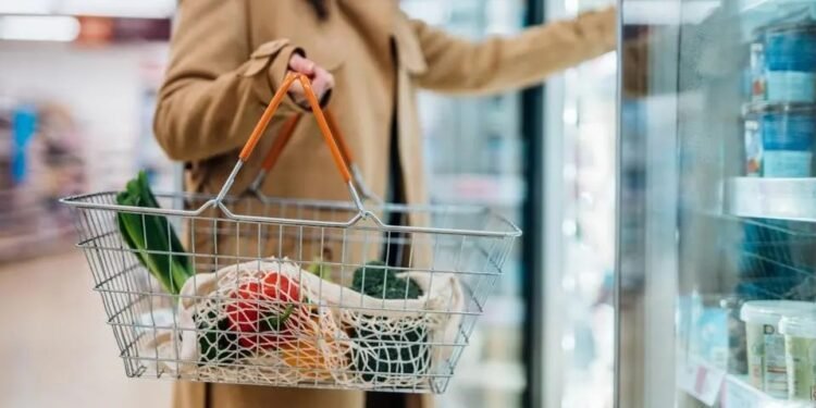 കാനഡയിലെ പണപ്പെരുപ്പ നിരക്കിൽ മാറ്റമില്ല; ഭക്ഷ്യസാധനങ്ങൾക്ക് പൊള്ളുന്ന വില 1 കാനഡയിലെ പണപ്പെരുപ്പ നിരക്കിൽ മാറ്റമില്ല; ഭക്ഷ്യസാധനങ്ങൾക്ക് പൊള്ളുന്ന വില