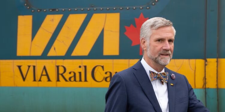 വിയാ റെയിൽ CEO മരിയോ പെലോക്വിൻ സ്ഥാനമൊഴിയുന്നു 1 വിയാ റെയിൽ CEO മരിയോ പെലോക്വിൻ സ്ഥാനമൊഴിയുന്നു