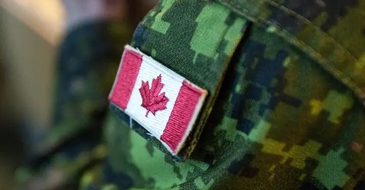 രഹസ്യവിവരങ്ങൾ ചോർത്തിയ കേസ്: കനേഡിയൻ സൈനിക ഉദ്യോഗസ്ഥൻ ഉക്രെയ്നെ സഹായിക്കാൻ ശ്രമിച്ചതായി റിപ്പോർട്ട് 1 രഹസ്യവിവരങ്ങൾ ചോർത്തിയ കേസ്: കനേഡിയൻ സൈനിക ഉദ്യോഗസ്ഥൻ ഉക്രെയ്നെ സഹായിക്കാൻ ശ്രമിച്ചതായി റിപ്പോർട്ട്