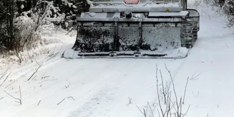 നോർത്തേൺ ഒന്റാരിയോയിൽ സ്നോമൊബൈൽ സീസണ് നേരത്തെ തുടക്കം 1 നോർത്തേൺ ഒന്റാരിയോയിൽ സ്നോമൊബൈൽ സീസണ് നേരത്തെ തുടക്കം