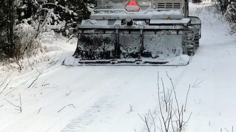 നോർത്തേൺ ഒന്റാരിയോയിൽ സ്നോമൊബൈൽ സീസണ് നേരത്തെ തുടക്കം