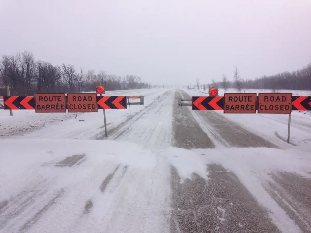 മഞ്ഞുവീഴ്ചയും അതിശക്തമായ കാറ്റും: മാനിറ്റോബയിൽ ബ്ലിസാർഡ് മുന്നറിയിപ്പ്, റോഡുകൾ അടച്ചു