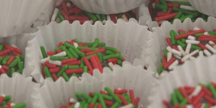 രുചിഭേദങ്ങൾ പങ്കുവെച്ച് സ്ട്രാറ്റ്‌ഫോർഡ്; ക്രിസ്മസ് പ്രാർത്ഥനയ്ക്കൊപ്പം വിവിധ രാജ്യങ്ങളിലെ വിഭവങ്ങളും