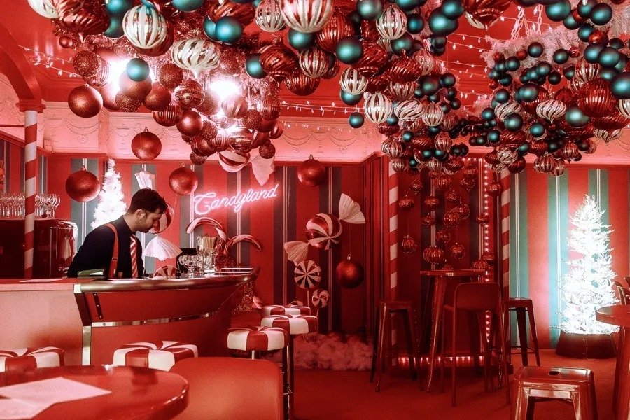 ക്രിസ്മസ് വിരുന്നൊരുക്കി ഒട്ടാവ: അലങ്കാരങ്ങളും പ്രത്യേക മെനുവുമായി ഭക്ഷണശാലകൾ