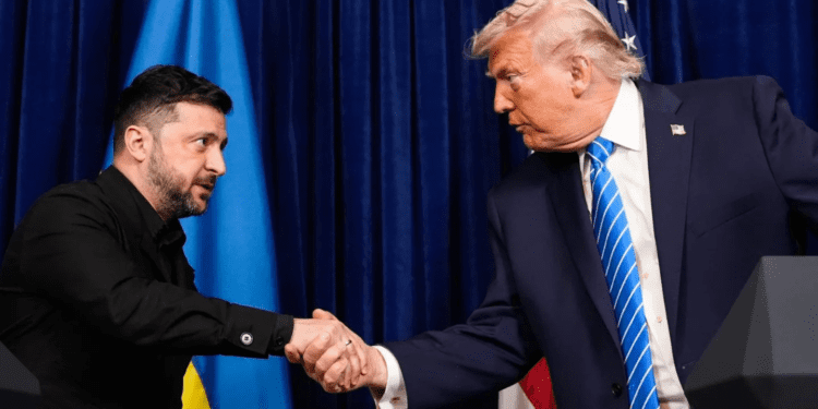 റഷ്യ-യുക്രെയ്ൻ സമാധാന ചർച്ച നിർണ്ണായക ഘട്ടത്തിൽ; യുദ്ധം അവസാനിപ്പിക്കാൻ പുടിൻ തയ്യാറെന്ന് ട്രംപ്! 1 റഷ്യ-യുക്രെയ്ൻ സമാധാന ചർച്ച നിർണ്ണായക ഘട്ടത്തിൽ; യുദ്ധം അവസാനിപ്പിക്കാൻ പുടിൻ തയ്യാറെന്ന് ട്രംപ്!