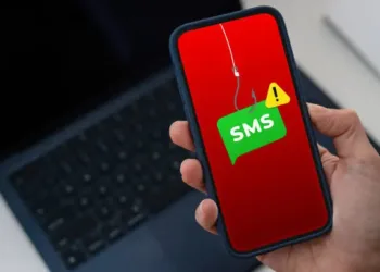 വാഹന ഉടമകൾ ജാഗ്രതൈ!! ന്യൂഫൗണ്ട്ലാൻഡിൽ മോട്ടോർ രജിസ്ട്രേഷൻ തട്ടിപ്പ് വ്യാപകമാകുന്നു; മുന്നറിയിപ്പുമായി പ്രവിശ്യാ സർക്കാർ 6 വാഹന ഉടമകൾ ജാഗ്രതൈ!! ന്യൂഫൗണ്ട്ലാൻഡിൽ മോട്ടോർ രജിസ്ട്രേഷൻ തട്ടിപ്പ് വ്യാപകമാകുന്നു; മുന്നറിയിപ്പുമായി പ്രവിശ്യാ സർക്കാർ