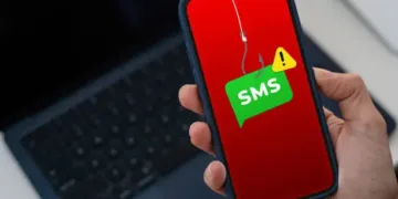 വാഹന ഉടമകൾ ജാഗ്രതൈ!! ന്യൂഫൗണ്ട്ലാൻഡിൽ മോട്ടോർ രജിസ്ട്രേഷൻ തട്ടിപ്പ് വ്യാപകമാകുന്നു; മുന്നറിയിപ്പുമായി പ്രവിശ്യാ സർക്കാർ 2 വാഹന ഉടമകൾ ജാഗ്രതൈ!! ന്യൂഫൗണ്ട്ലാൻഡിൽ മോട്ടോർ രജിസ്ട്രേഷൻ തട്ടിപ്പ് വ്യാപകമാകുന്നു; മുന്നറിയിപ്പുമായി പ്രവിശ്യാ സർക്കാർ