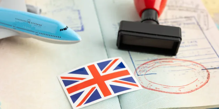 ജോലി സുരക്ഷിതം: ഒടുവിൽ ഈ മേഖലയിലുള്ള വിദേശ ജീവനക്കാരുടെ വിസ നിയമങ്ങളിൽ ഇളവുമായി ബ്രിട്ടൻ 1 VISA