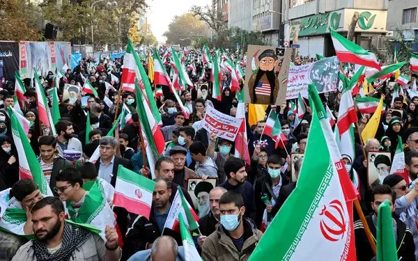 ദശാബ്ദം കണ്ട ഏറ്റവും വലിയ പ്രക്ഷോഭം; നഷ്ടമായത് 3000-ത്തോളം ജീവൻ ; ഇറാനിൽ പ്രതിഷേധക്കാരെ അടിച്ചൊതുക്കി ഭരണകൂടം