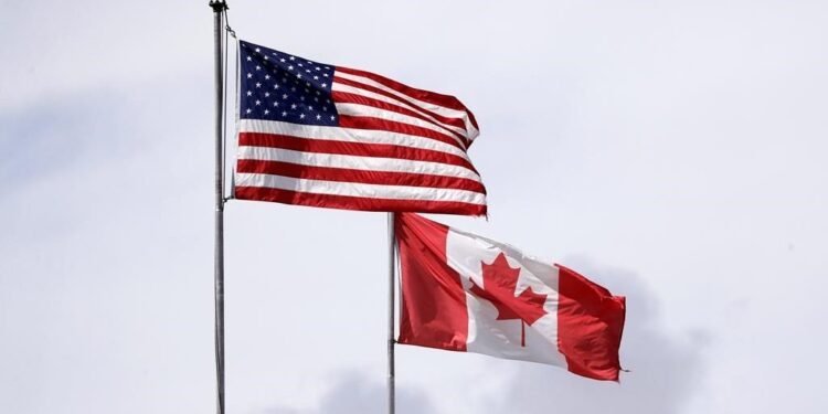 അമേരിക്കൻ അധിനിവേശം ഭയന്ന് കാനഡക്കാർ; 46% പൗരന്മാരും ആശങ്കയിലെന്ന് സർവേ 1 us canada flag