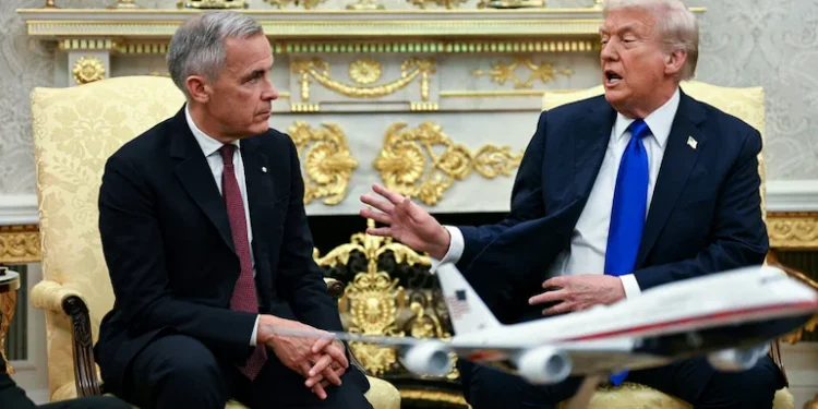 100% അധിക നികുതി!; ചൈനീസ് മോഹങ്ങൾക്ക് ട്രംപിന്റെ പൂട്ട്; കാനഡയെ കടന്നാക്രമിച്ച് വൈറ്റ് ഹൗസ് 1 carney