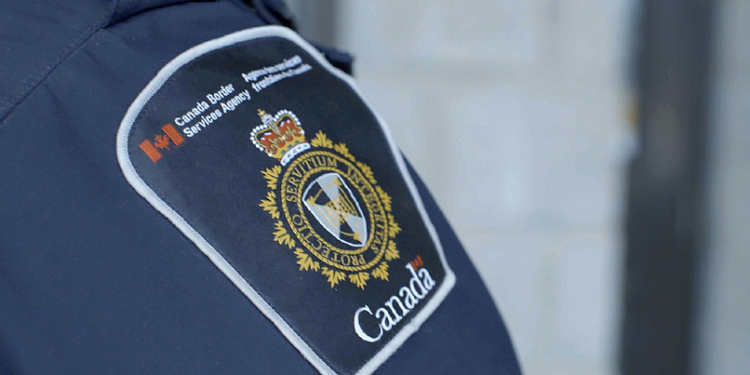 സ്വപ്നതുല്യമായ ശമ്പളവും സുരക്ഷിതമായ കരിയറും; കാനഡ ബോർഡർ സർവീസസിലേക്ക് ഇപ്പോൾ അപേക്ഷിക്കാം, അപേക്ഷിക്കേണ്ട രീതിയും വിവരങ്ങളും 1 anada-hiring-border-services-officers/