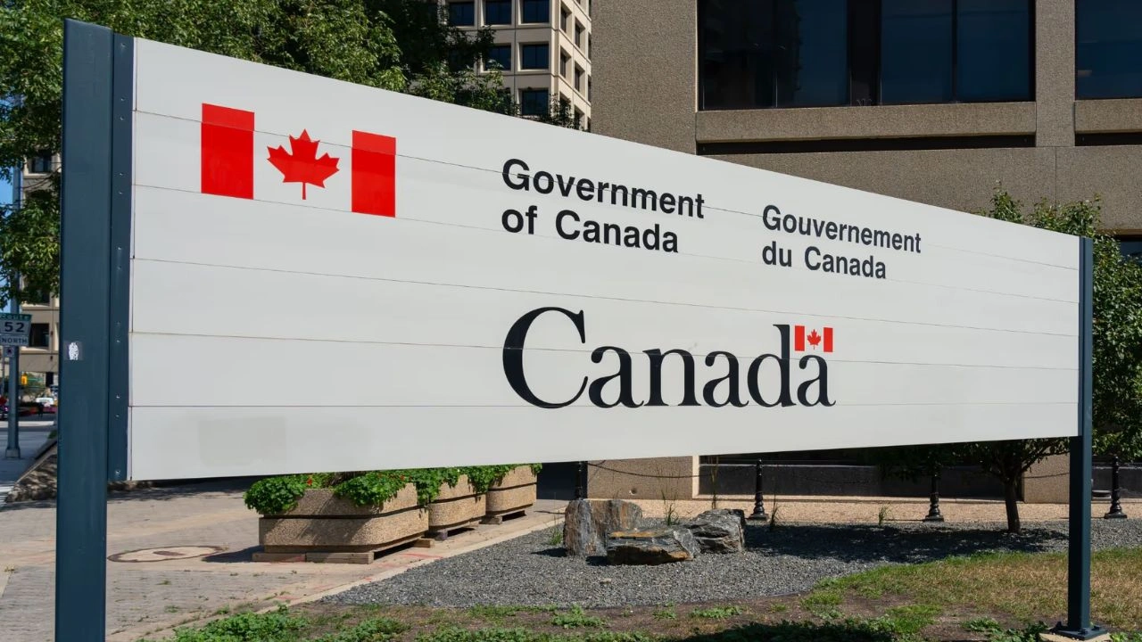 federal-department-to-issue-layoff-