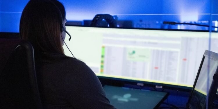 "സാറേ, ഒന്ന് മിസ്ഡ് കോൾ അടിക്കാമോ?" സസ്കാച്ചെവാനിൽ '911' ഹെൽപ്പ് ലൈനെ വട്ടംകറക്കിയ 10 കോളുകളുടെ പട്ടിക പുറത്തുവിട്ട് RCMP 1 rcmp