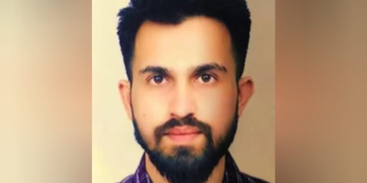 പീഡനം, ഗർഭഛിദ്രം, മതപരിവർത്തന ഭീഷണി: KGMU-ൽ റെസിഡന്റ് ഡോക്ടറെ പുറത്താക്കി; മാതാപിതാക്കൾ അറസ്റ്റിൽ 1 പീഡനം, ഗർഭഛിദ്രം, മതപരിവർത്തന ഭീഷണി: KGMU-ൽ റെസിഡന്റ് ഡോക്ടറെ പുറത്താക്കി; മാതാപിതാക്കൾ അറസ്റ്റിൽ