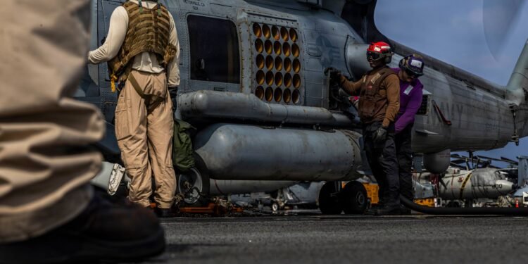 ഇറാനെതിരെ യുഎസ് പടയൊരുക്കം; തങ്ങളുടെ മണ്ണ് യുദ്ധത്തിന് വിട്ടുനൽകില്ലെന്ന് സൗദിയും യുഎഇയും