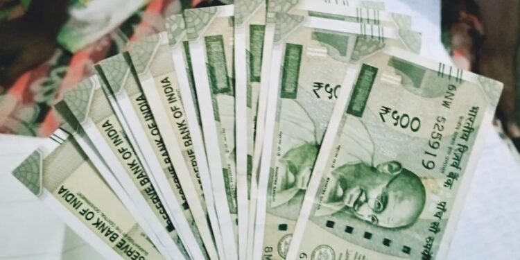 500 രൂപ നോട്ട് നിരോധിക്കുമോ? സോഷ്യൽ മീഡിയയിൽ പ്രചരിക്കുന്ന വാർത്തകൾക്ക് വിശദീകരണവുമായി കേന്ദ്ര സർക്കാർ 1 500 രൂപ നോട്ട് നിരോധിക്കുമോ? സോഷ്യൽ മീഡിയയിൽ പ്രചരിക്കുന്ന വാർത്തകൾക്ക് വിശദീകരണവുമായി കേന്ദ്ര സർക്കാർ