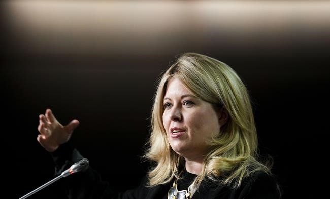 200 വർഷമെടുത്താലും തീരില്ല! കാനഡയിലെ വിസ കാലാവധി കഴിഞ്ഞവരുടെ കണക്കുകൾ പുറത്തുവിട്ട് കൺസർവേറ്റീവ് എംപി മിഷേൽ റെംപൽ ഗാർണർ