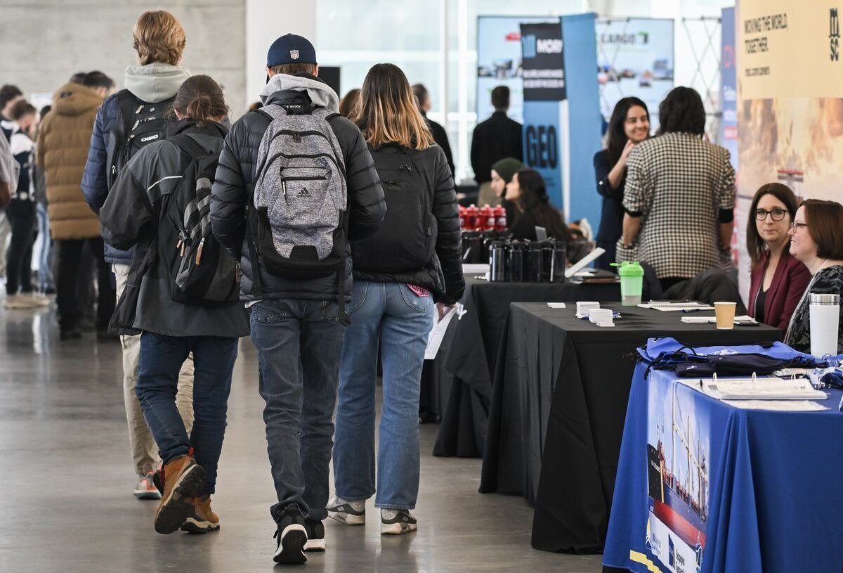കാനഡയിൽ തൊഴിലില്ലായ്മ നിരക്ക് വർധിക്കുന്നു; പ്രതിസന്ധിയിലായി യുവാക്കൾ