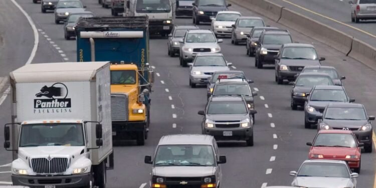 ആൽബർട്ടയിൽ വാഹന ഇൻഷുറൻസ് പ്രതിസന്ധി; നഷ്ടം തുടരുന്നതിനാൽ കമ്പനികൾ പിൻവാങ്ങുന്നതായി റിപ്പോർട്ട്