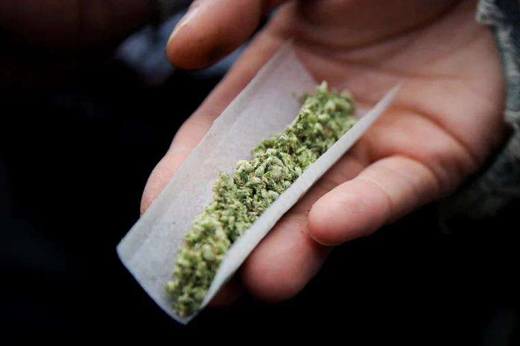 കഞ്ചാവ് ഉപയോഗവും മാനസികാരോഗ്യവും; ഒന്റാരിയോയിലെ കൗമാരക്കാർക്കിടയിൽ വിഷാദരോഗം വർദ്ധിക്കുന്നുവെന്ന് പുതിയ പഠനം