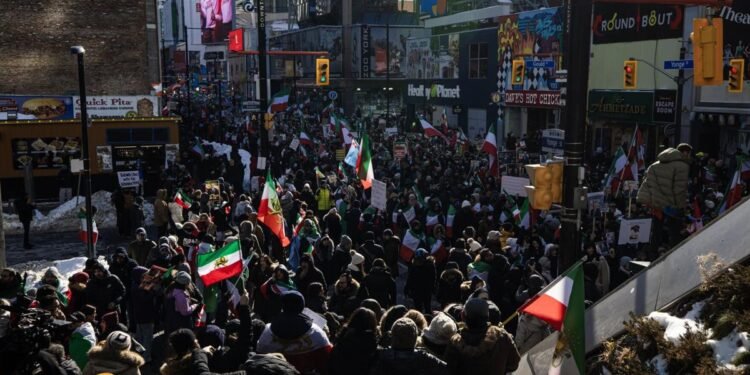 നോർത്ത് യോർക്കിൽ ഇറാൻ ഐക്യദാർഢ്യ റാലി: ഗതാഗത തടസ്സത്തിന് സാധ്യത; യോങ് സ്ട്രീറ്റ് പൂർണ്ണമായും അടച്ചു