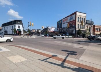 ഒന്റാരിയോയിലെ ഡ്രൈവർമാർ സൂക്ഷിക്കുക; കാറോടിക്കാൻ ഏറ്റവും അപകടകരമായ 10 നഗരങ്ങൾ ഇവയാണ്, വാഹന ഇൻഷുറൻസ് നിരക്കിനെ മാറ്റിമറിച്ച് പുതിയ പഠനം