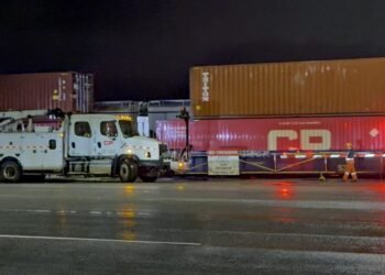 ബ്രിട്ടീഷ് കൊളംബിയ മേപ്പിൾ റിഡ്ജിൽ ട്രെയിനിടിച്ച് യുവതിക്ക് ദാരുണാന്ത്യം; അപകടം സ്റ്റേഷന് സമീപം, അന്വേഷണം ആരംഭിച്ച് പോലീസ്