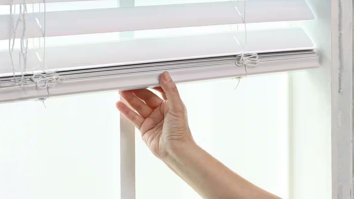 Fabric roller blinds