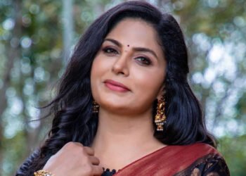 ആശകൾ ആയിരം വിജയിക്കുമ്പോഴും, പഴയൊരു 'നിരാശ' പങ്കുവെച്ച് നടി ആശ ശരത്ത്; കമലദളത്തിലെ ആ വേഷം നഷ്ടമായത് ഇങ്ങനെ! 1 asha-sarath-