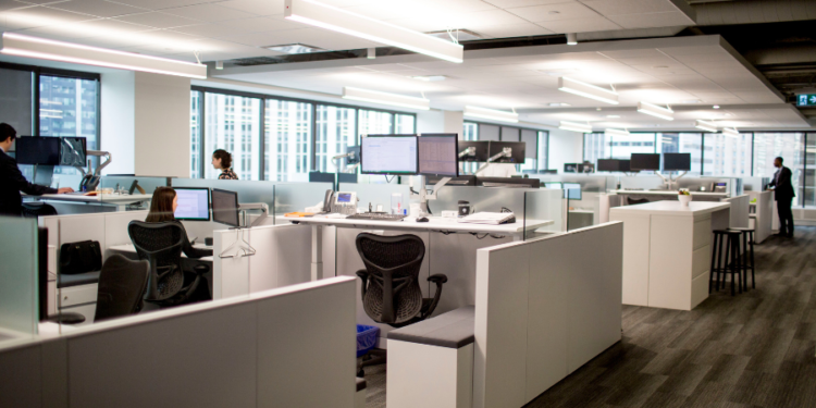 ഓഫീസ് ജോലി നിർബന്ധമാക്കി നോവ സ്കോഷ്യ സർക്കാർ; കടുത്ത പ്രതിഷേധവുമായി ജീവനക്കാരുടെ സംഘടന