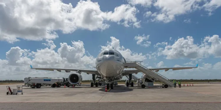 അമേരിക്കൻ ഉപരോധം തിരിച്ചടിയായി; ക്യൂബയിലേക്കുള്ള സർവീസുകൾ നിർത്തിവെച്ച് എയർ കാനഡ 1 അമേരിക്കൻ ഉപരോധം തിരിച്ചടിയായി; ക്യൂബയിലേക്കുള്ള സർവീസുകൾ നിർത്തിവെച്ച് എയർ കാനഡ