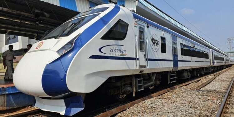 വന്ദേ ഭാരത് എസി ടിക്കറ്റ് കിലോമീറ്ററിന് 2.19 രൂപ മാത്രം; ലോകരാജ്യങ്ങളെ കടത്തിവെട്ടി ഇന്ത്യൻ റെയിൽവേ