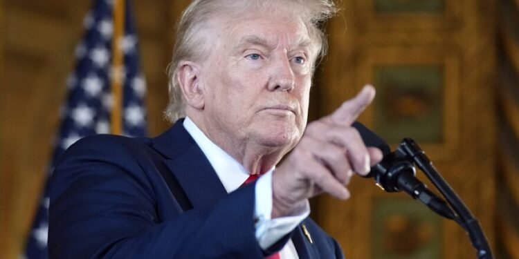 ലോകത്തെ ഞെട്ടിച്ച് ട്രംപിന്റെ പ്രഖ്യാപനം; 8 മിനിറ്റ് നീണ്ട വീഡിയോ സന്ദേശവുമായി യുഎസ് പ്രസിഡന്റ്, പശ്ചിമേഷ്യ യുദ്ധഭീതിയിൽ