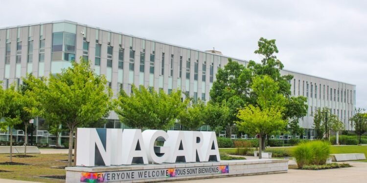 നയാഗ്രയിൽ നികുതി വർധന: 579 മില്യൺ ഡോളറിന്റെ ബജറ്റിന് അംഗീകാരം; പോക്കറ്റ് ചോരുമെന്ന ആശങ്കയിൽ ജനങ്ങൾ