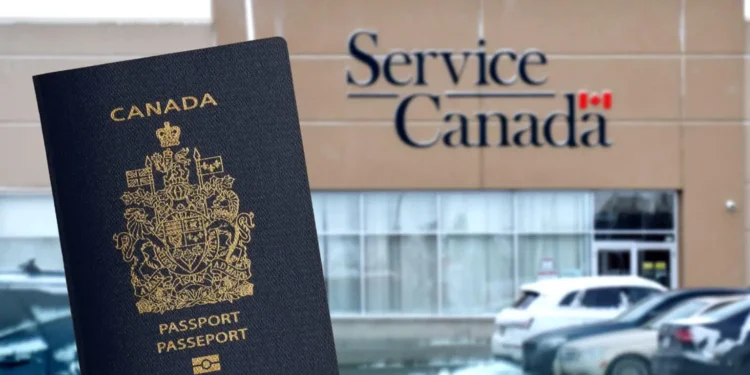 കനേഡിയൻ പാസ്പോർട്ട് പുതുക്കാൻ പ്ലാനുണ്ടോ? ഫോട്ടോയെടുക്കും മുൻപ് ഇക്കാര്യങ്ങൾ ശ്രദ്ധിക്കണം 1 canada passport