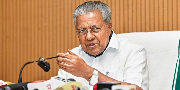 ഇറാൻ-ഇസ്രയേൽ സംഘർഷം: പ്രവാസികളുടെ സുരക്ഷ ഉറപ്പാക്കാൻ നോർക്ക ഹെൽപ്പ് ഡെസ്ക്; മുഖ്യമന്ത്രിയുടെ അടിയന്തിര ഇടപെടൽ