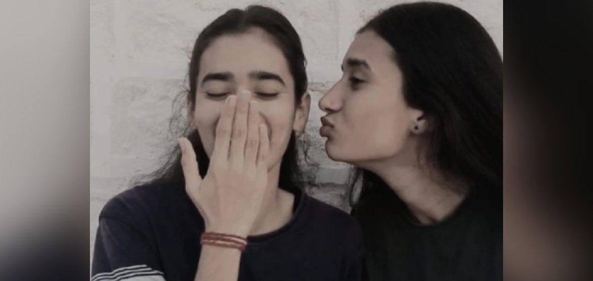 വിവാഹപ്പന്തലിൽ ദുരന്തം: സഹോദരിമാരായ വധുക്കൾ മരിച്ച നിലയിൽ; സംസ്കാരം തടഞ്ഞ് പോലീസ്.